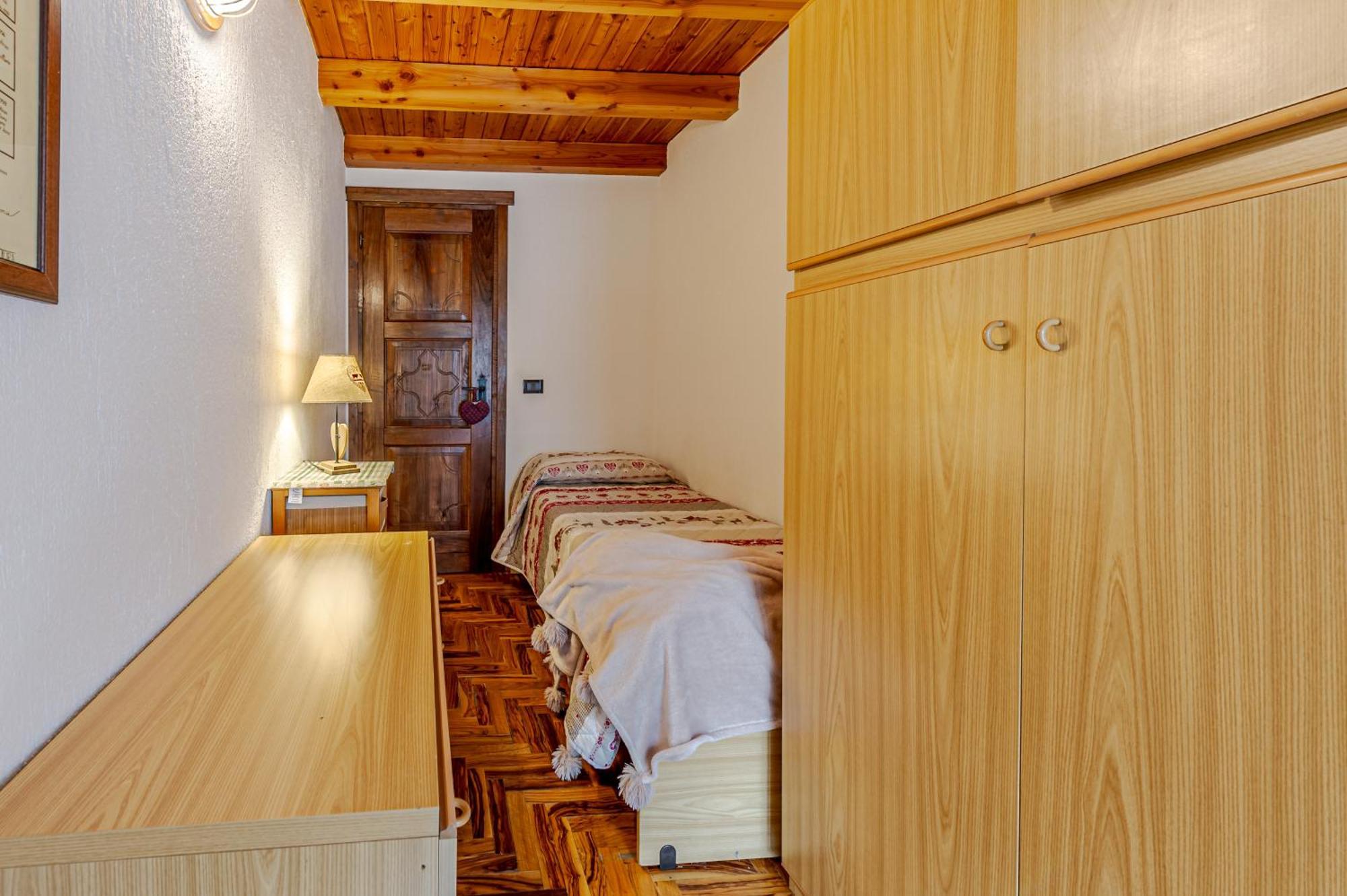 Apartmán Casa Beatrice - Wifi, Parcheggio E Vista Montagna - Cour 0231 Courmayeur Exteriér fotografie